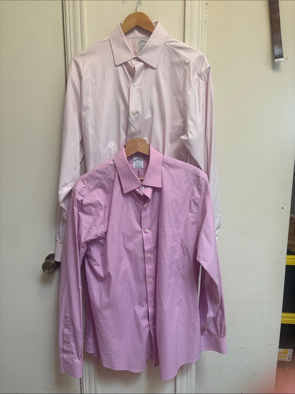 2 Brooks Brothers Men's Pink Stripe Dress Shirts Button-Down regent fit 16 - 35